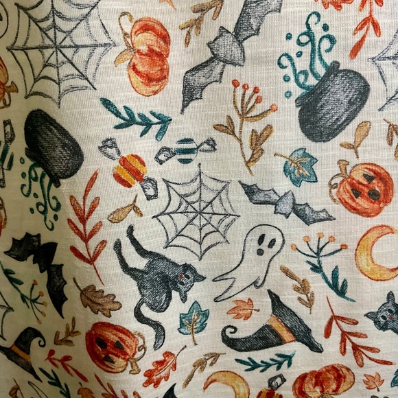 Halloween Shirt - NWT - Picture 11 of 15